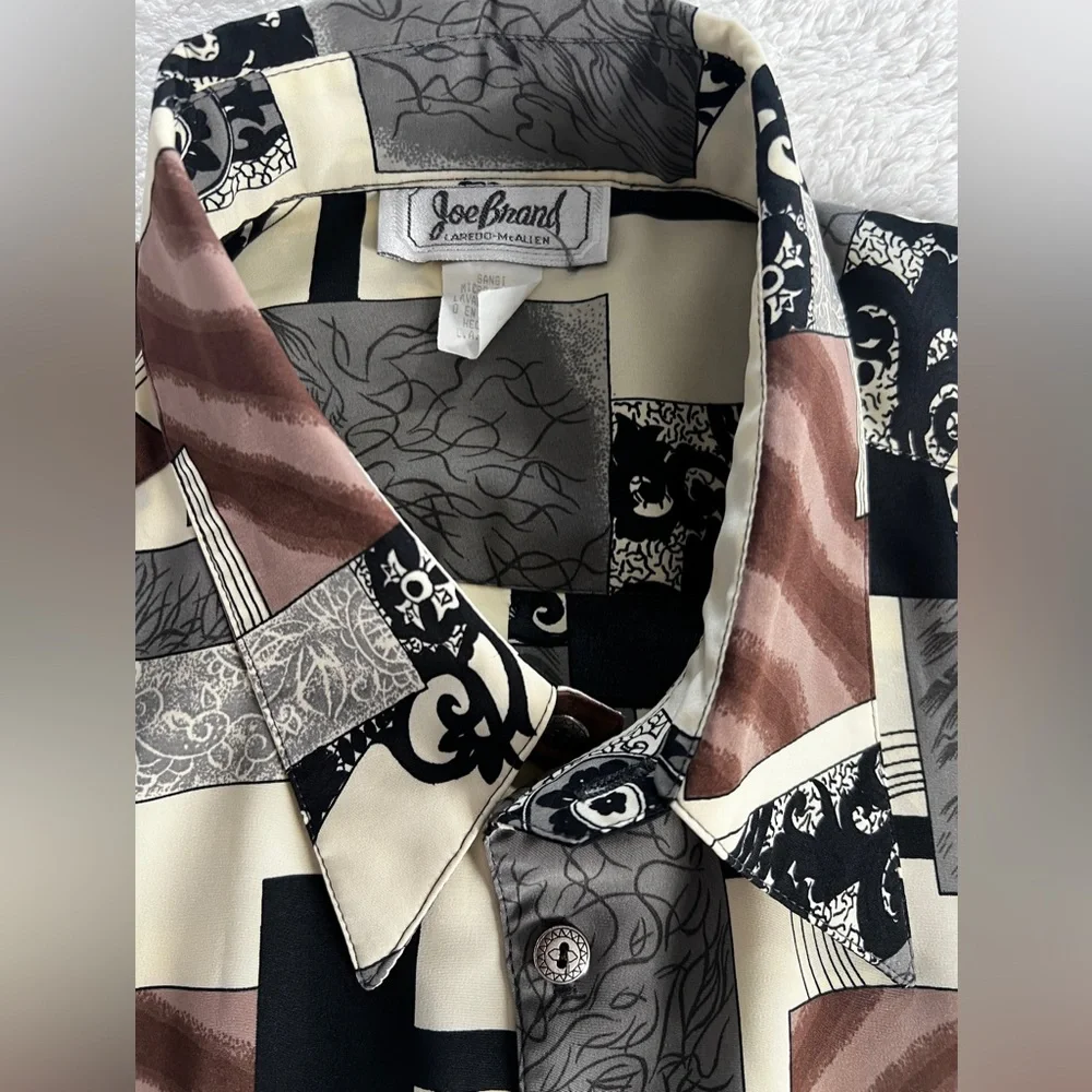 Joe Brand Men’s Vintage Pop Art Short Sleeve Shirt, Black/Brown/Cream, Size XL - Picture 6 of 10